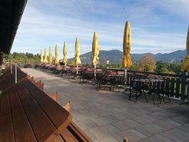 kurz-vor-der-Öffnung-der-Alm